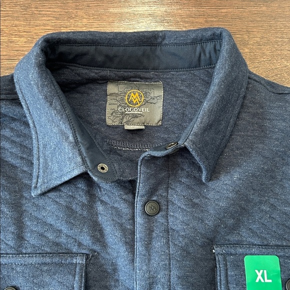 Men's Cloudveil Mountain Works Quilted Jacquard Knit Shirt Jacket | Cloudveil - Picture 2 of 7